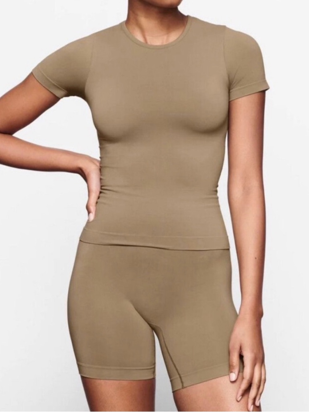 2 piece SKIMS Soft Smoothing Set in Army Green